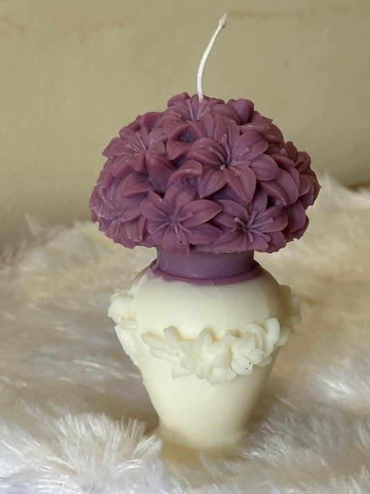 Lily Vase Candle